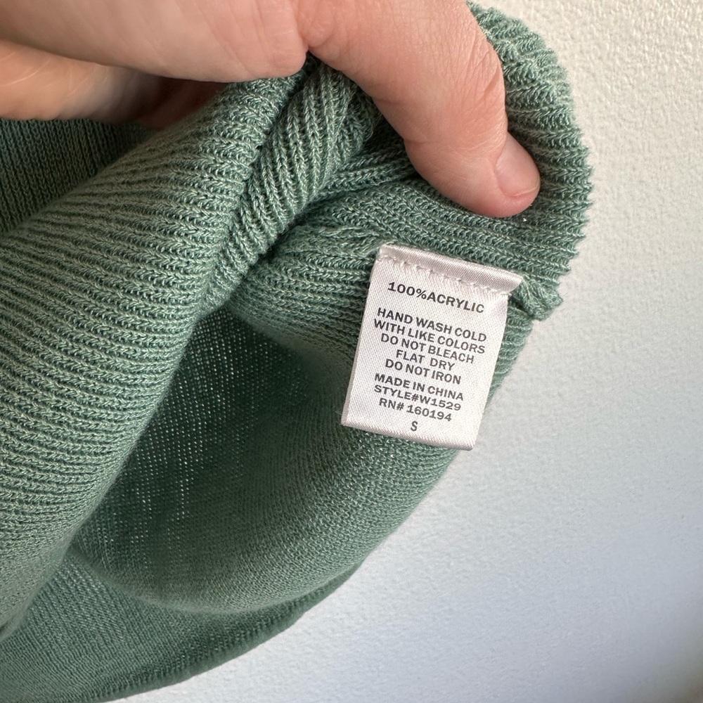 Green Sweater Tank - Picture 5 of 6